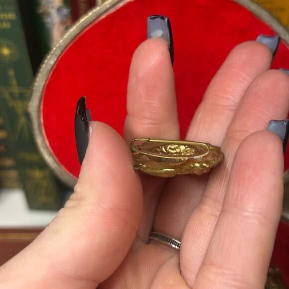 Vintage Gibson Girl Dimensional Repousse Gold Tone Art Nouveau Inspired Brooch - Picture 4 of 4